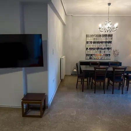 Daphnes Home Apartment *